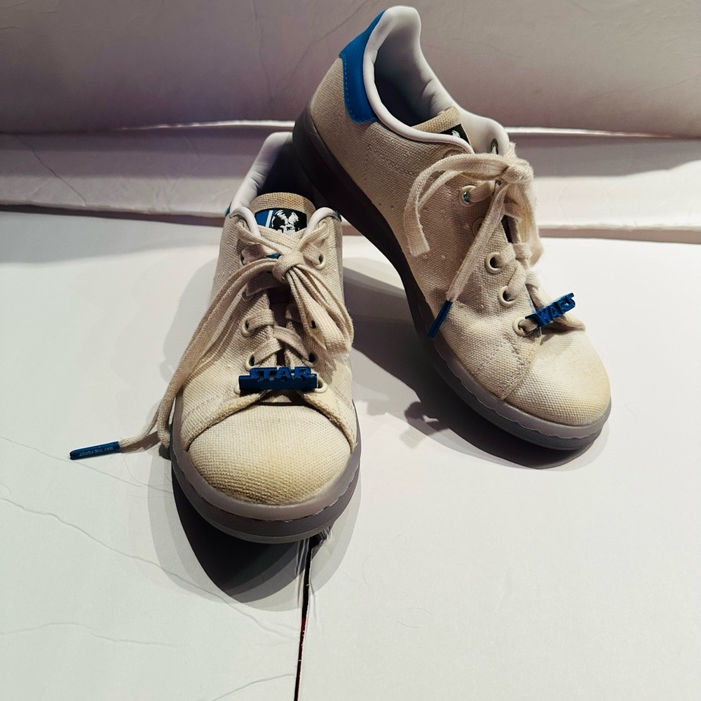 LIMITED EDITION Adidas STAR WARS X STAN SMITH 'LUKE SKYWALKER' Youth Size 3.5